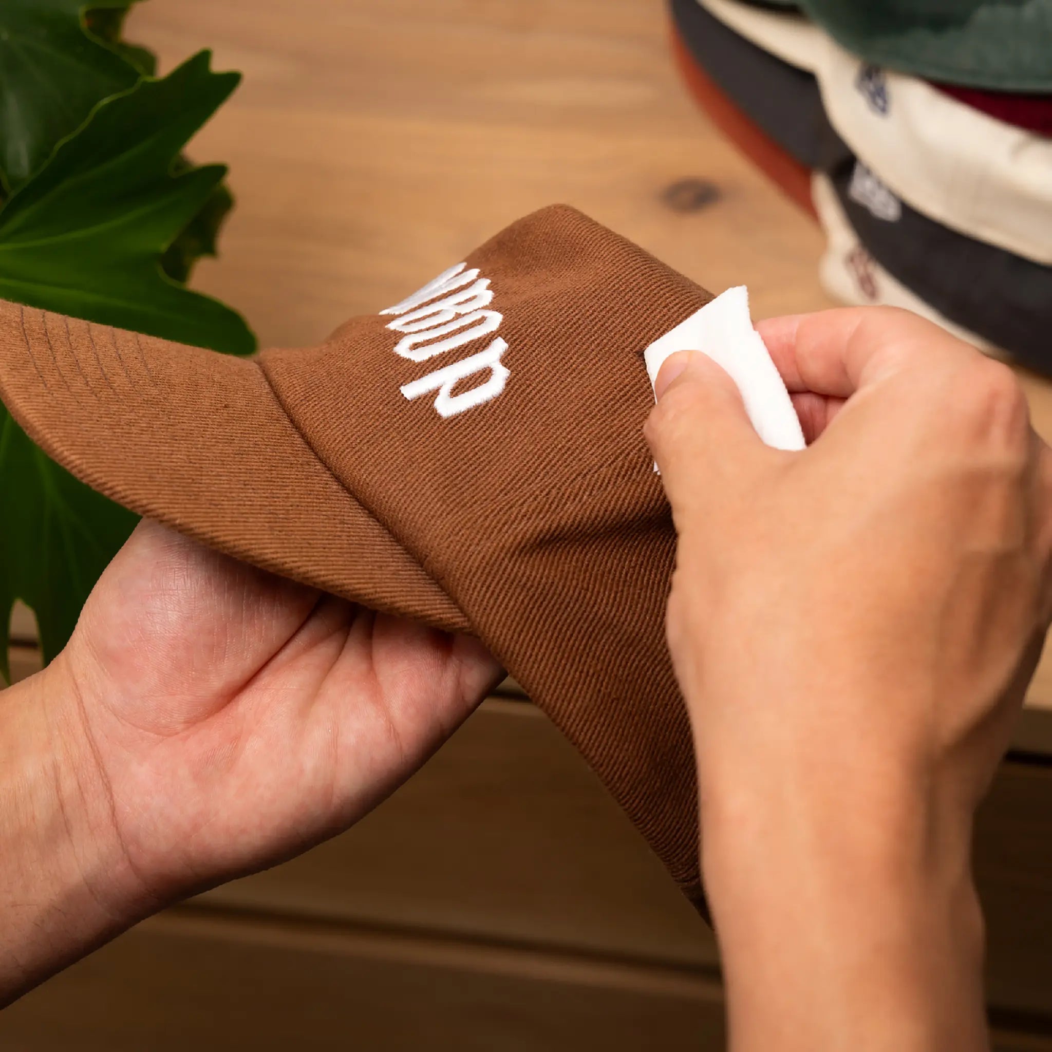 Hat Care Wipes 12 Pack